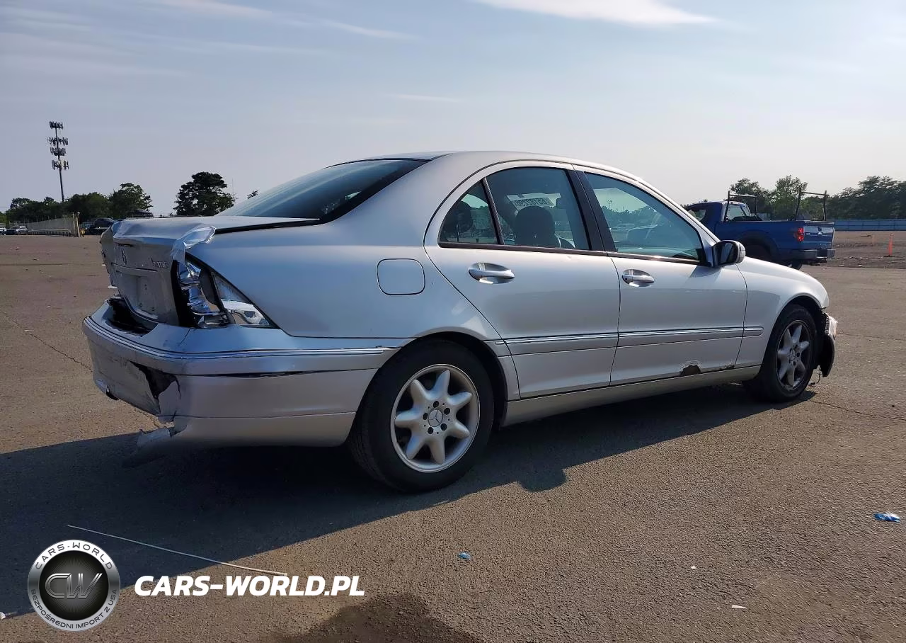 2003 Mercedes-Benz C 240 4Matic VIN:WDBRF81J23F368532 - 3