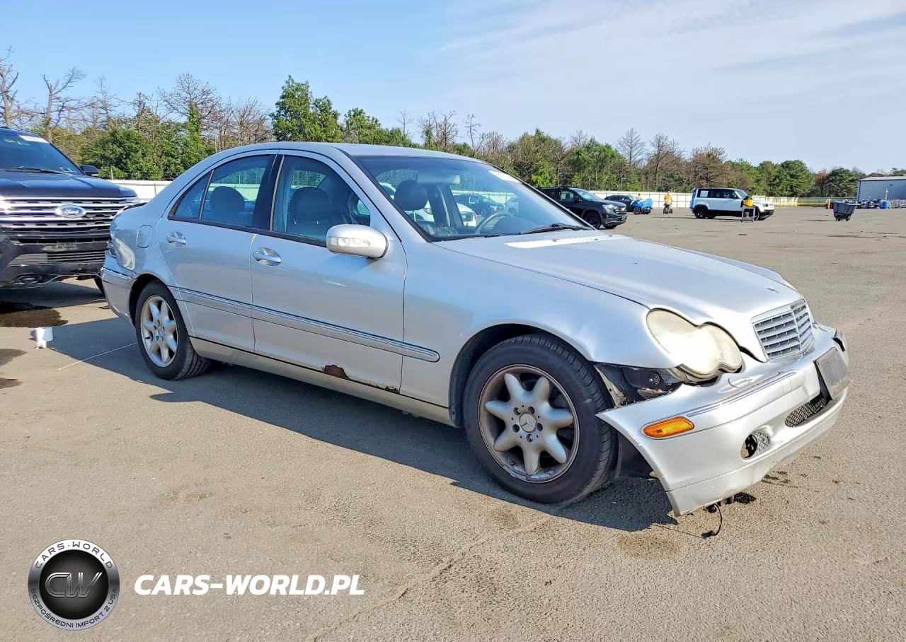 2003 Mercedes-Benz C 240 4Matic VIN:WDBRF81J23F368532 - 4