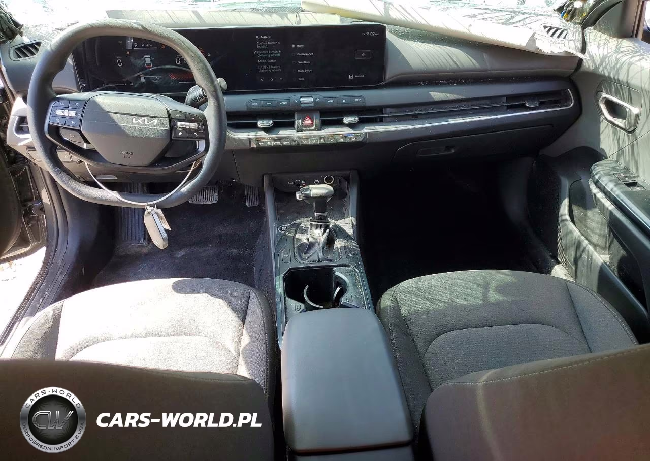2025 Kia K4 Lxs VIN:3KPFT4DE5SE201840 - 8