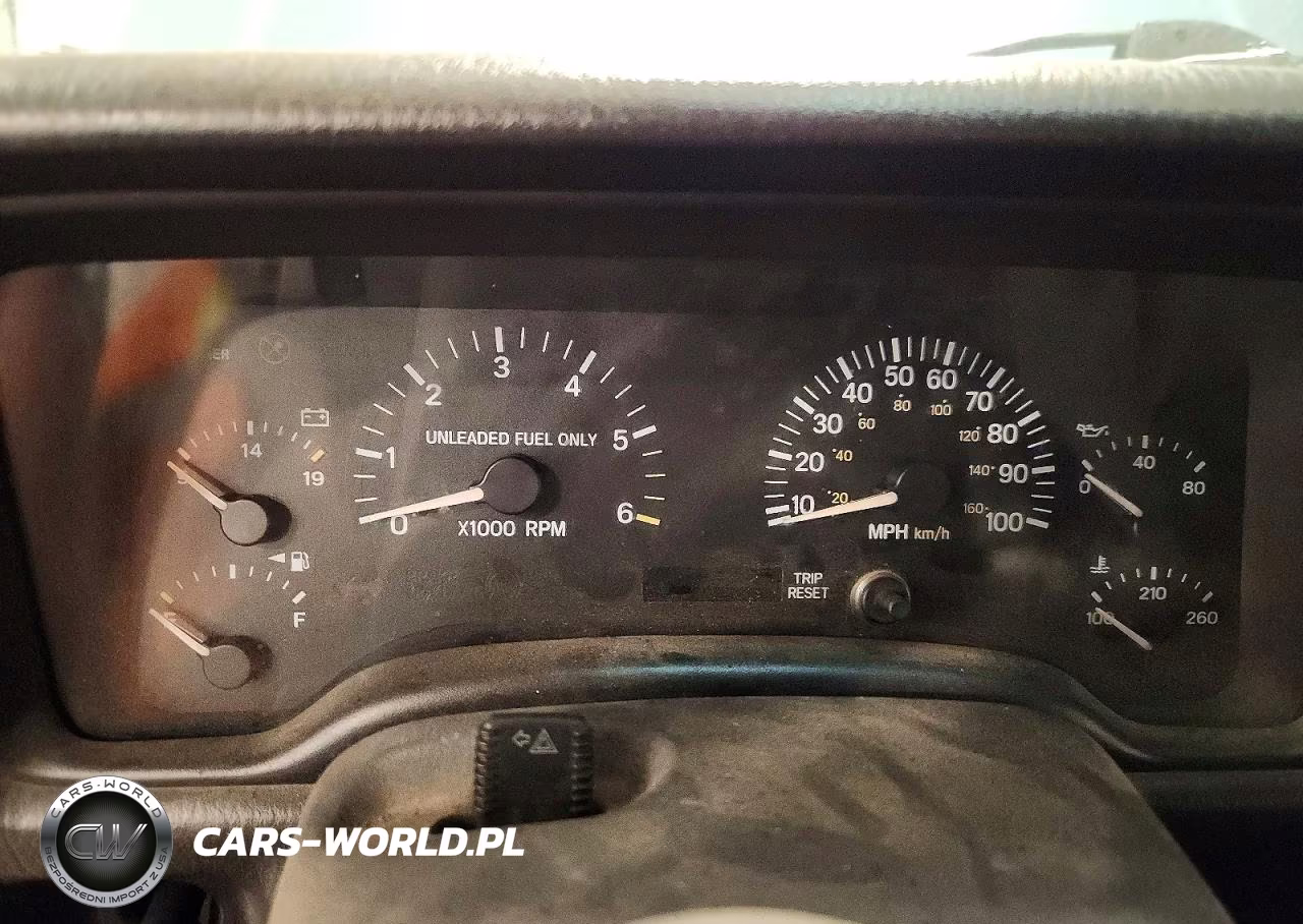 1999 Jeep Cherokee Sport VIN:1J4FF68S4XL503776 - 9