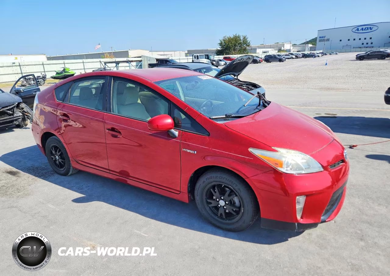 2014 Toyota Prius Three VIN:JTDKN3DU0E0379422 - 4