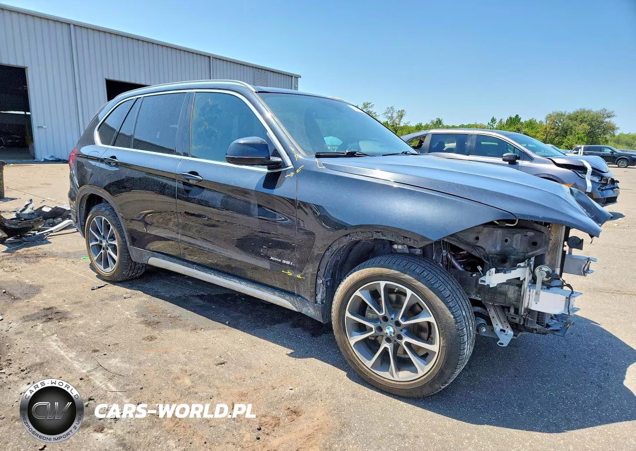 2018 BMW X5 xDrive35I VIN:5UXKR0C50J0X94889 - 4
