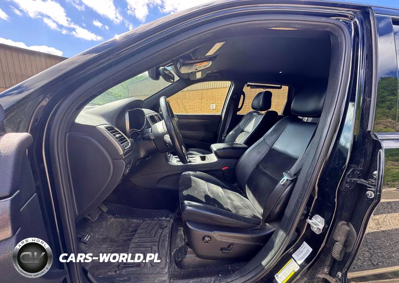 2018 Jeep Grand Cherokee Laredo VIN:1C4RJFAG0JC139919 - 5