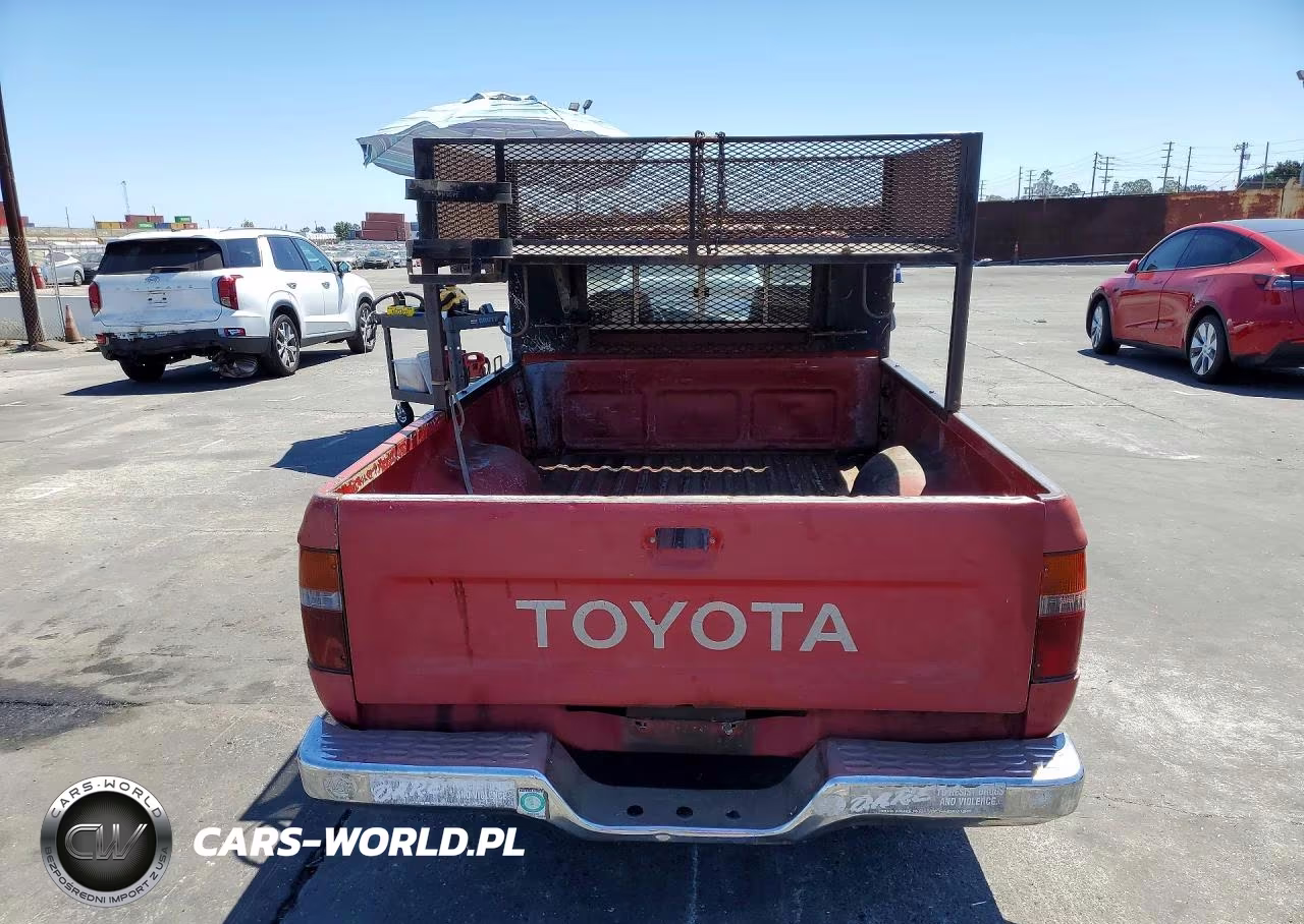 1991 Toyota Pickup Deluxe VIN:JT4RN82P8M5030941 - 6