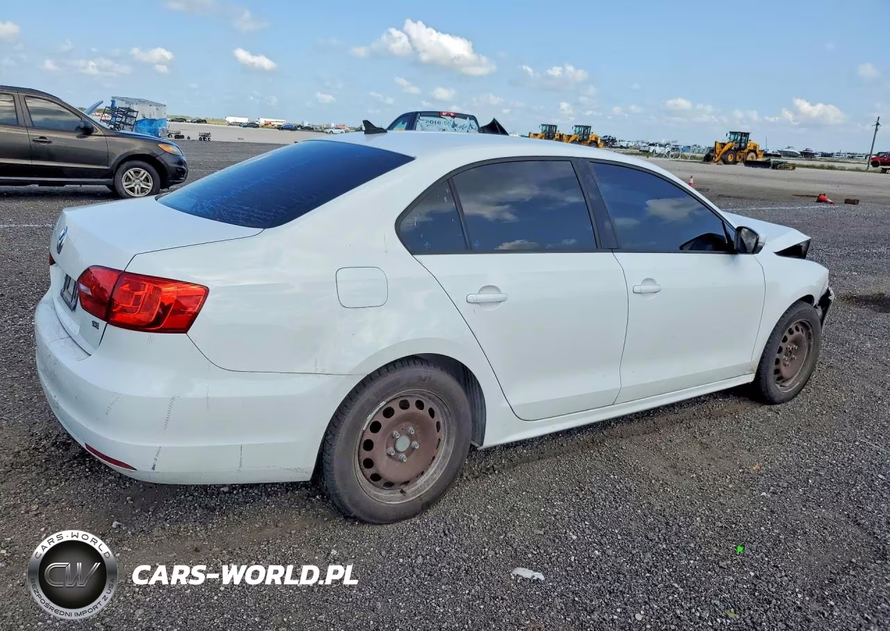 2014 Volkswagen Jetta Se VIN:3VWB17AJ3EM325796 - 3