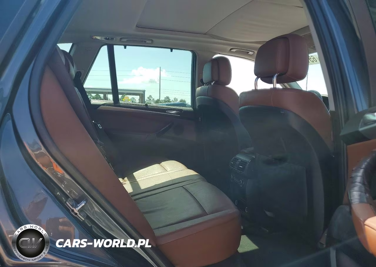 2013 BMW X5 xDrive35I VIN:5UXZV4C5XD0B04705 - 11