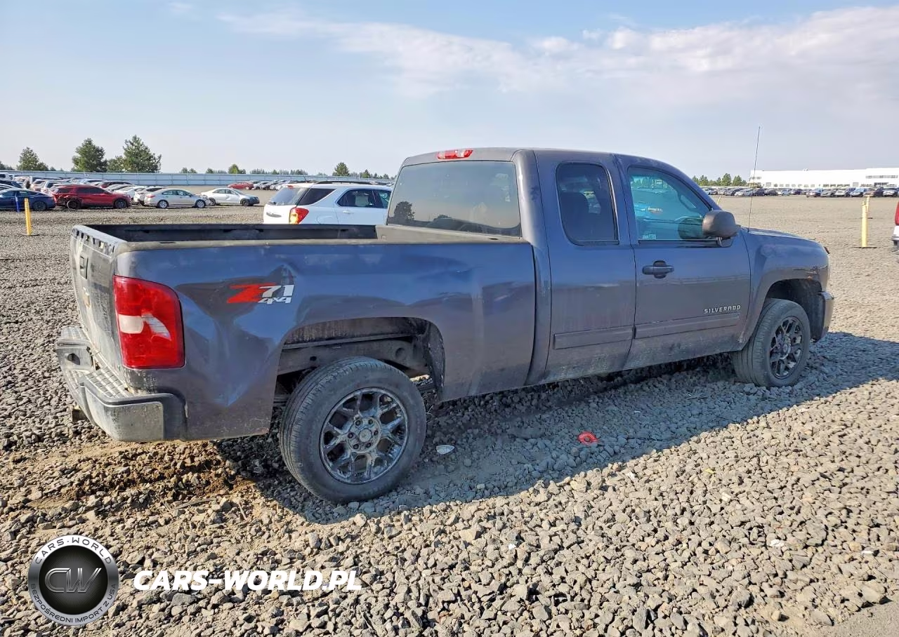 2010 Chevrolet Silverado K1500 Lt VIN:1GCSKSE35AZ113635 - 3