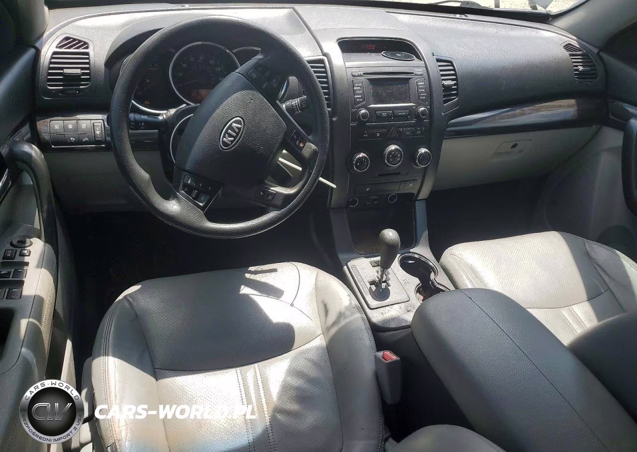 2013 Kia Sorento Lx VIN:5XYKT3A64DG364040 - 8