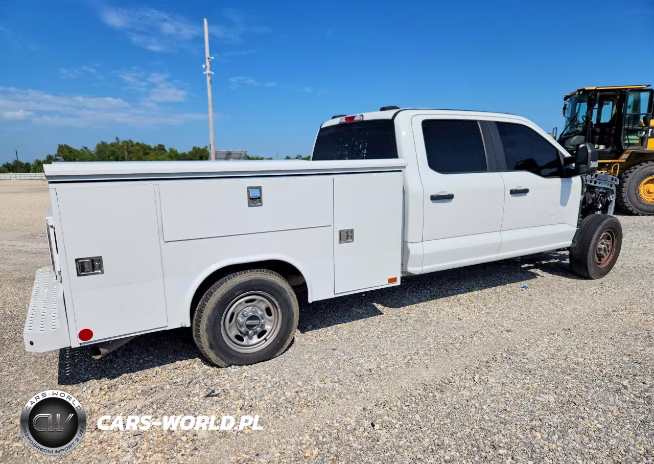 2023 Ford F250 Super Duty VIN:1FT7W2AA3PEC73298 - 3