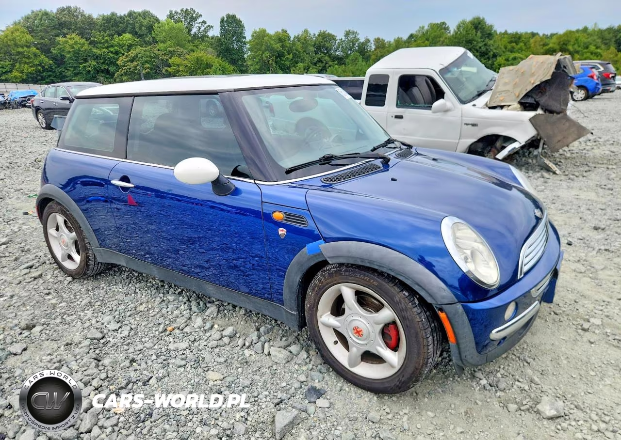 2003 Mini Cooper Base VIN:WMWRC33483TC41063 - 4