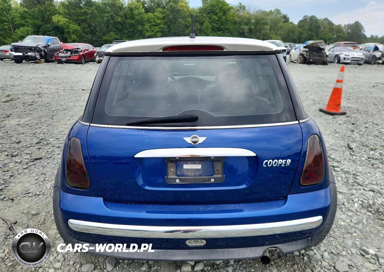 2003 Mini Cooper Base VIN:WMWRC33483TC41063 - 6