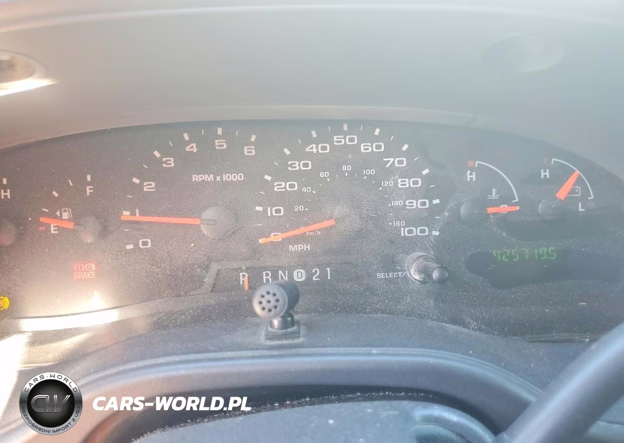 2006 Ford Econoline E150 Van VIN:1FTRE14L86DA22445 - 9