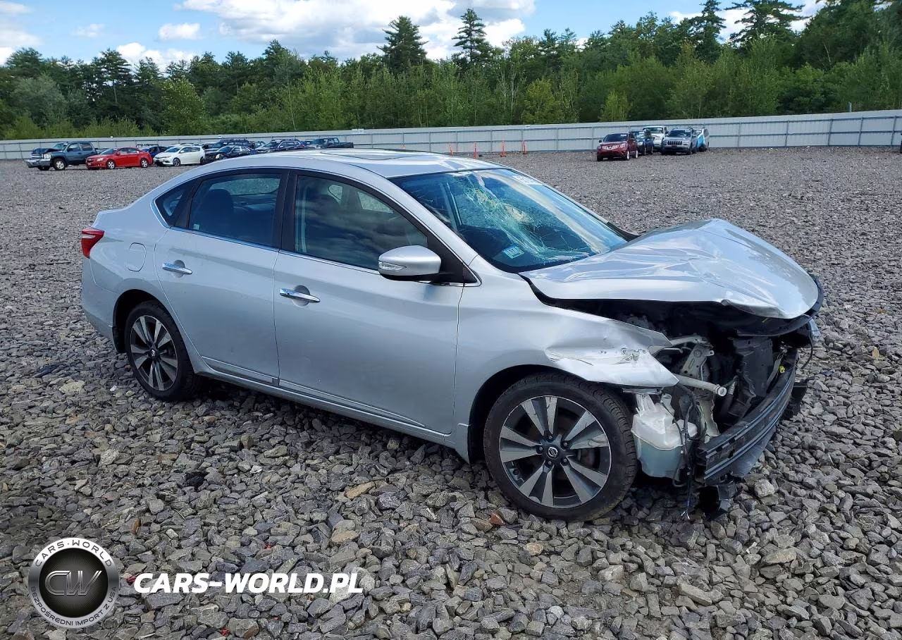 2018 Nissan Sentra Sl VIN:3N1AB7AP4JY296329 - 4