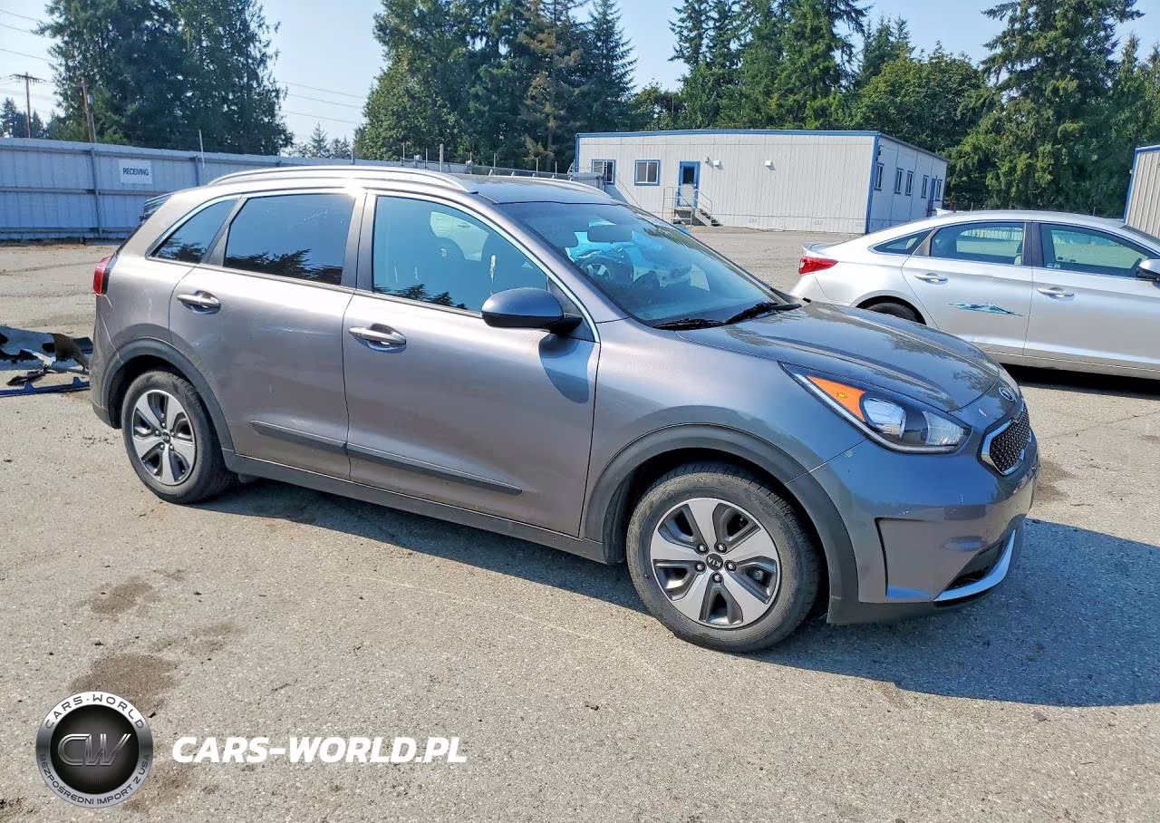 2017 Kia Niro Lx VIN:KNDCB3LC7H5083035 - 4