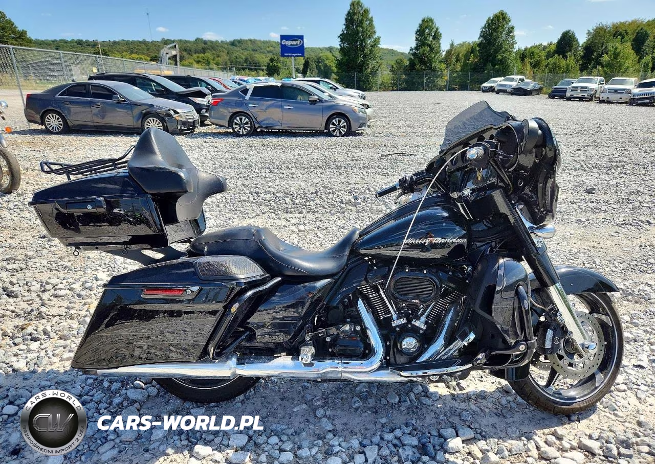 2017 Harley-Davidson Flhxse Cvo Street Glide VIN:1HD1PXF14HB954225 - 1
