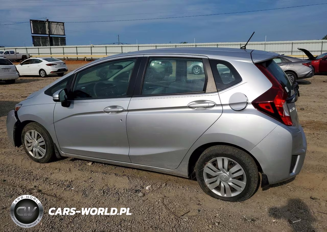 2015 Honda Fit Lx VIN:3HGGK5H53FM710653 - 2