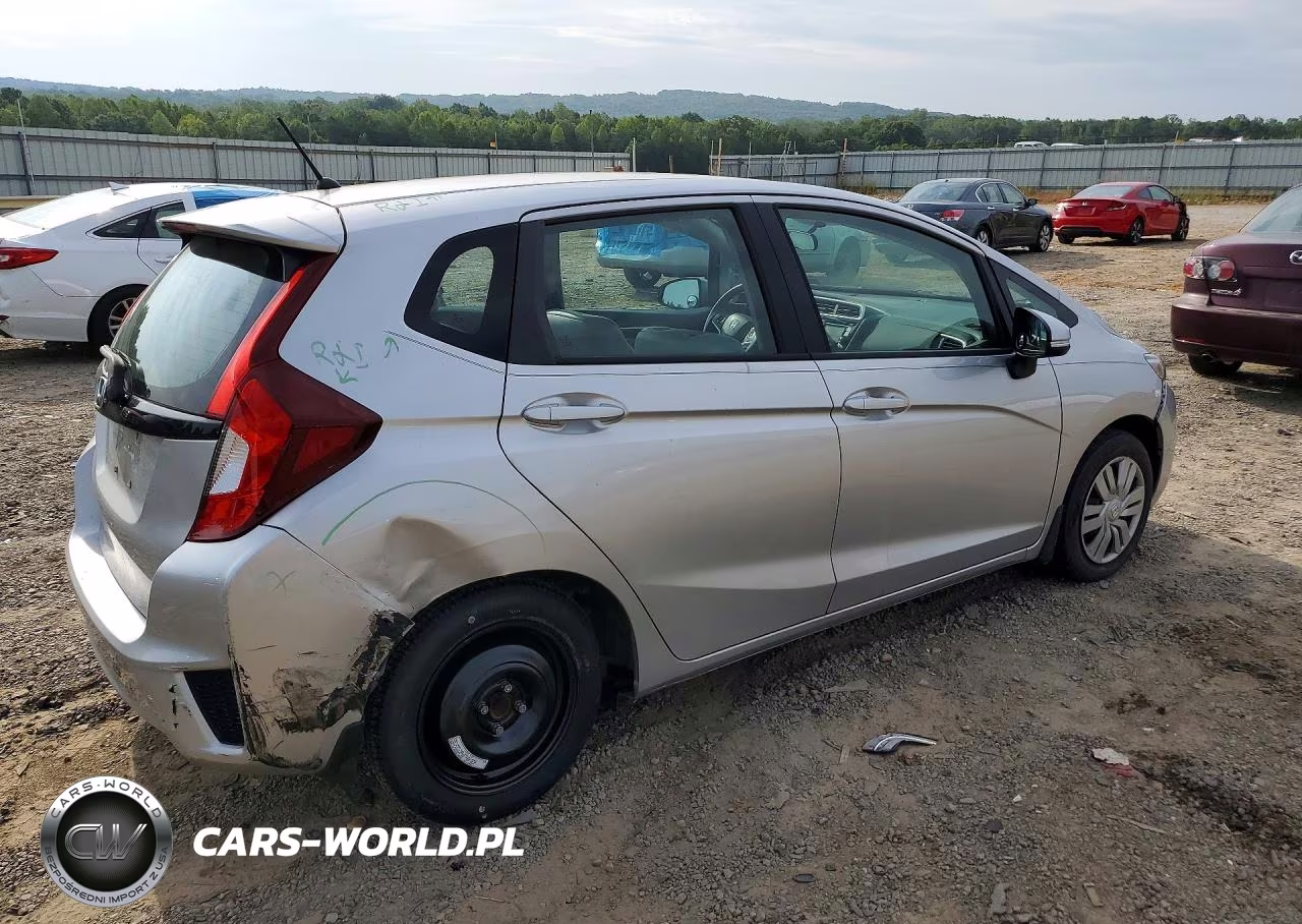 2015 Honda Fit Lx VIN:3HGGK5H53FM710653 - 3