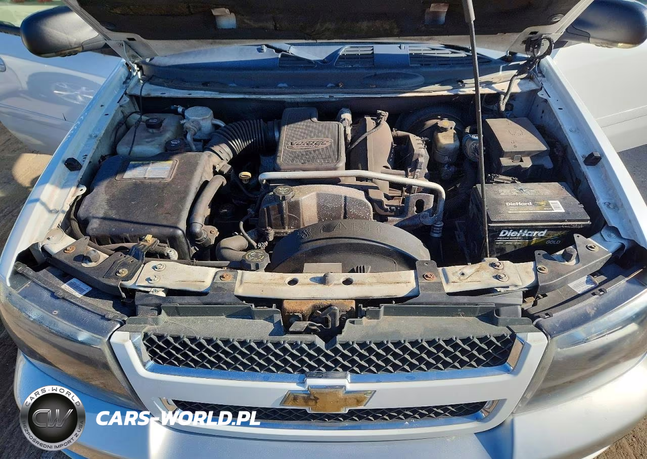 2008 Chevrolet Trailblazer Ls VIN:1GNDT13S682261510 - 12