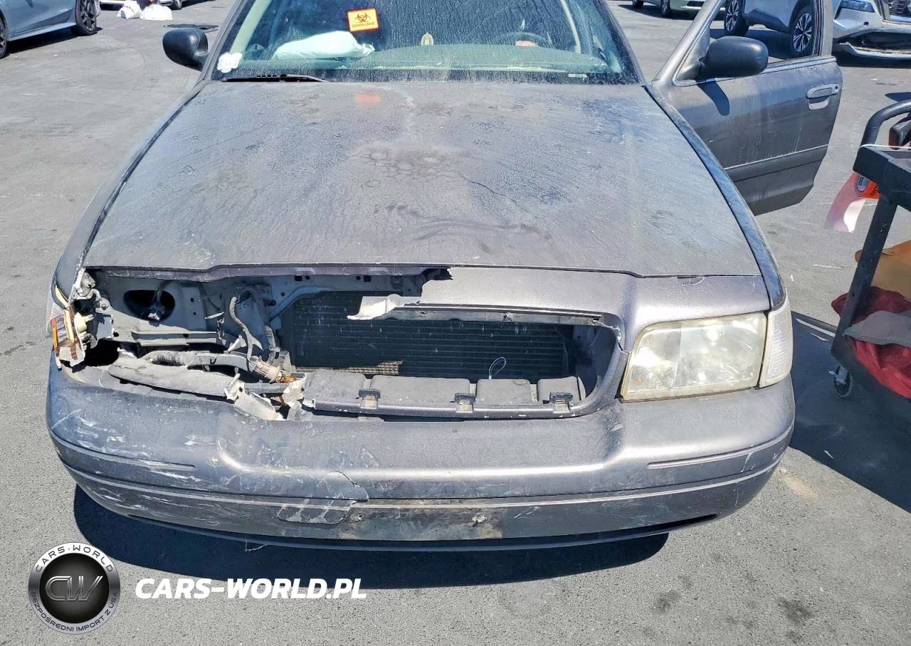 2001 Ford Crown Victoria Police Interceptor VIN:2FAFP71W91X127310 - 11