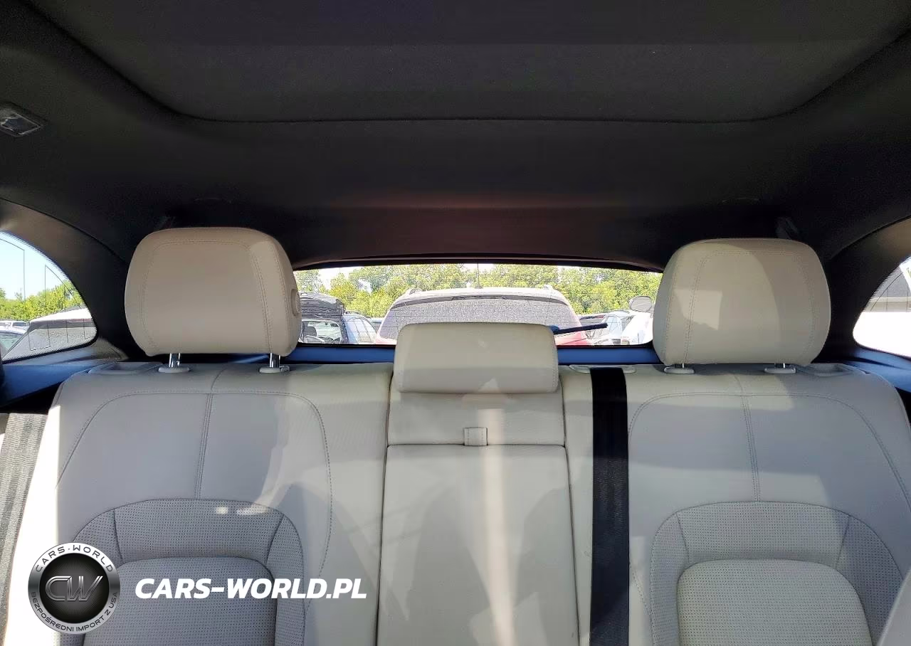 2025 Jaguar F-Pace R-Dynamic S VIN:SADCT2EX2SA743881 - 10