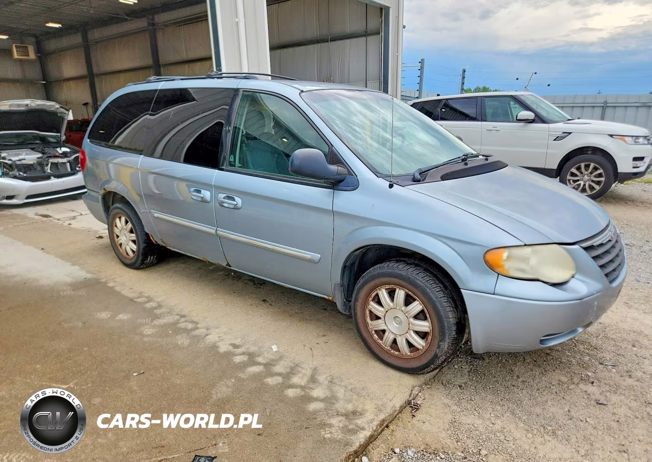 2006 Chrysler Town & Country Touring VIN:2A4GP54L86R661876 - 4
