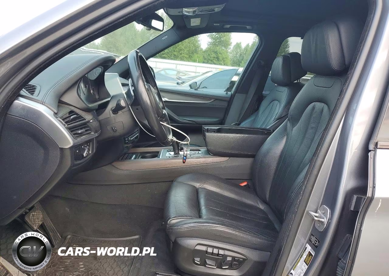 2015 BMW X5 xDrive50I VIN:5UXKR6C53F0J75388 - 7