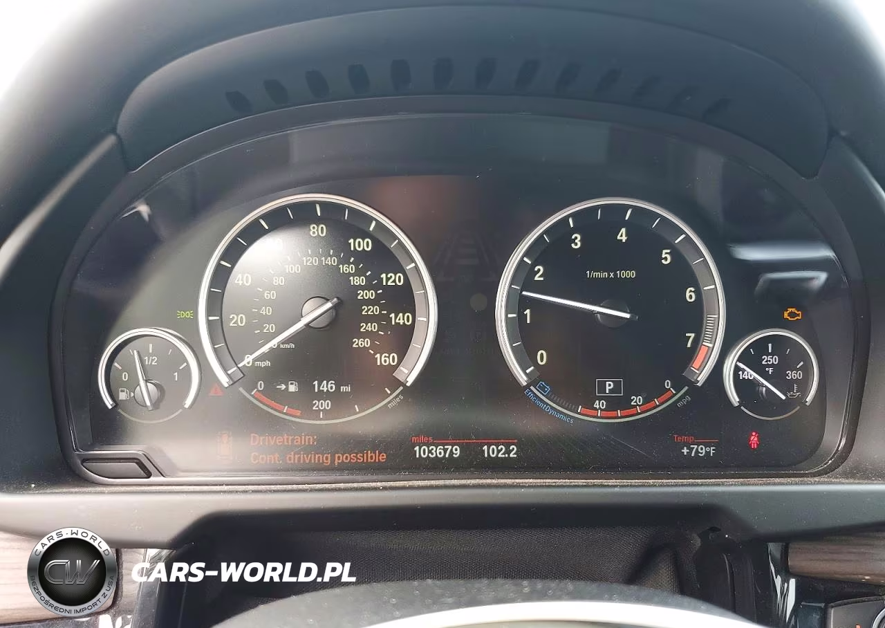 2015 BMW X5 xDrive50I VIN:5UXKR6C53F0J75388 - 9