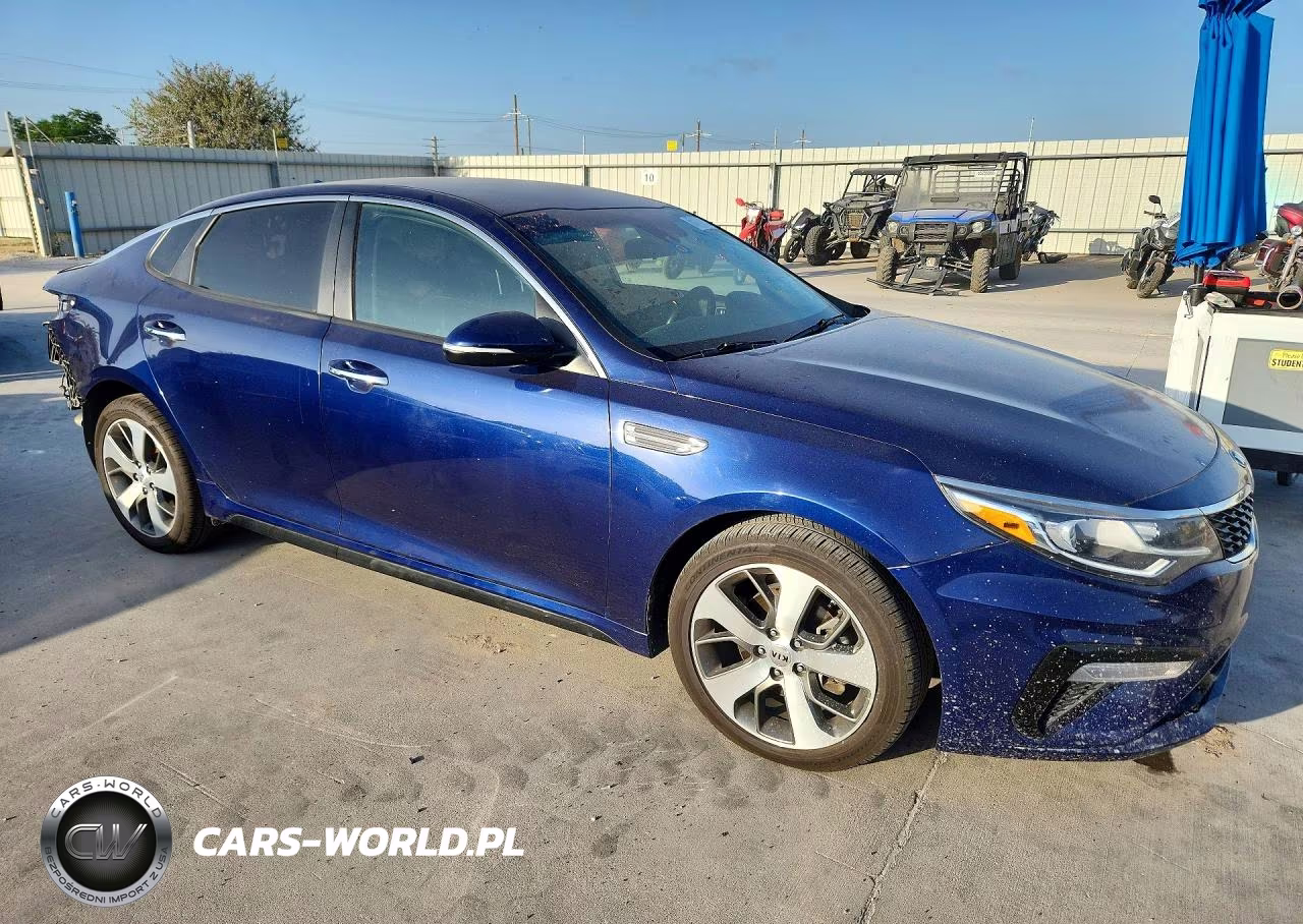 2020 Kia Optima S VIN:5XXGT4L36LG416334 - 4