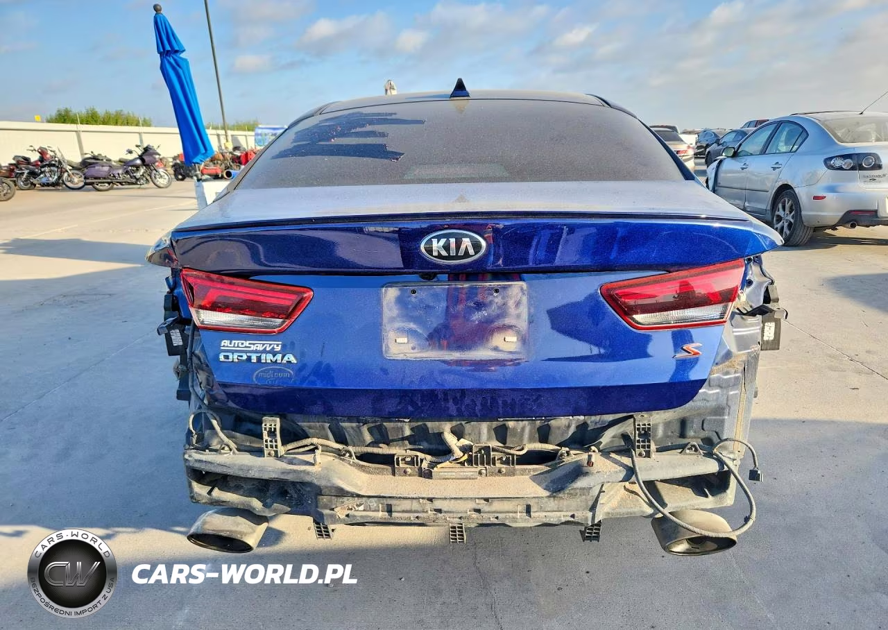 2020 Kia Optima S VIN:5XXGT4L36LG416334 - 6