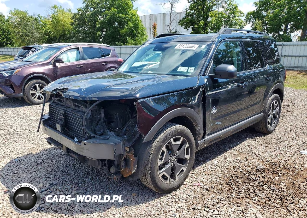 2021 Ford Bronco Sport Outer Banks VIN:3FMCR9C60MRA29944 - 1