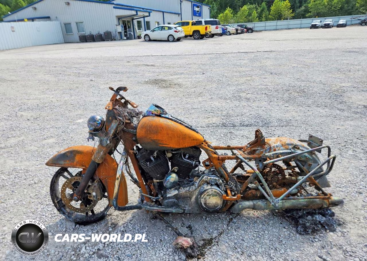 2012 Harley-Davidson Flhtc Electra Glide Classic VIN:1HD1FFM10CB638796 - 3