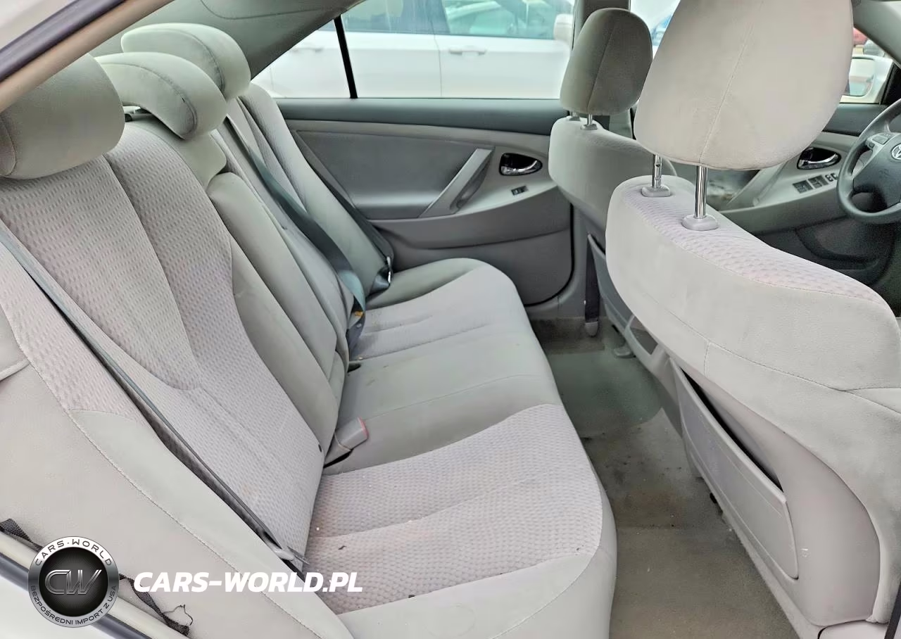 2010 Toyota Camry Le VIN:4T1BF3EK2AU573877 - 10