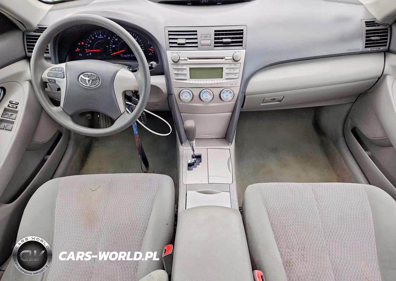2010 Toyota Camry Le VIN:4T1BF3EK2AU573877 - 8