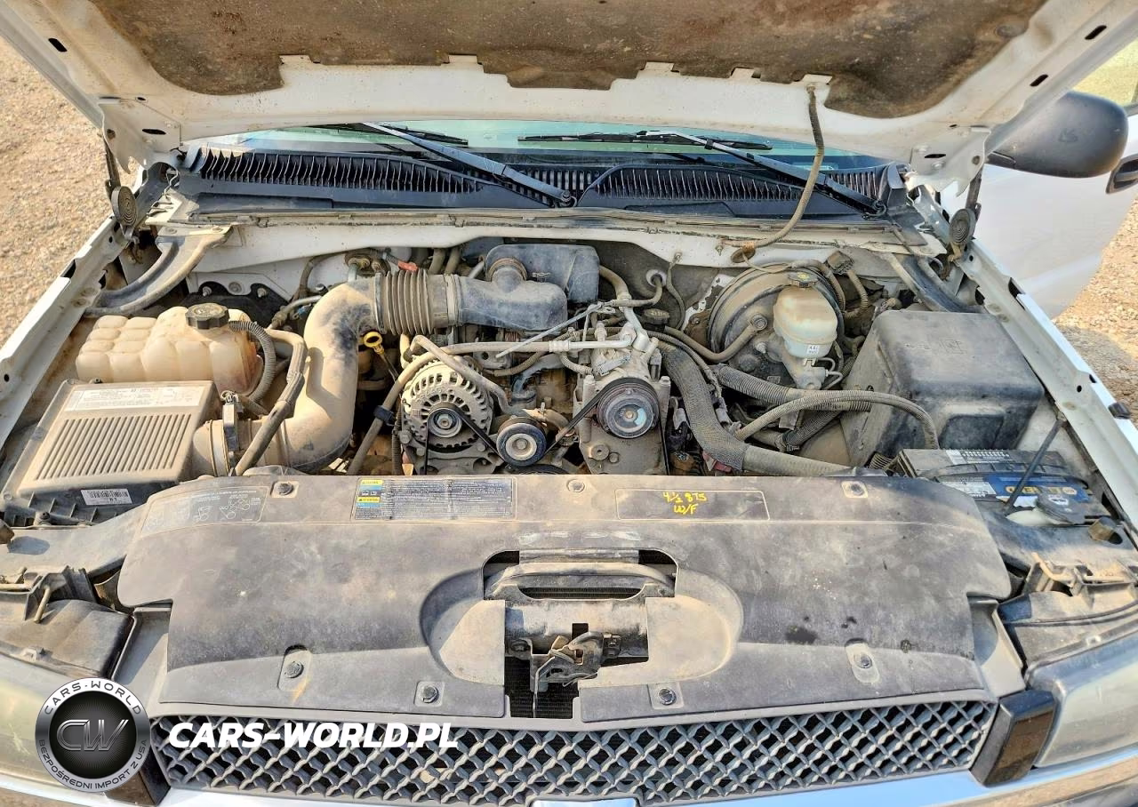 2005 Chevrolet Silverado C1500 VIN:1GCEC14X05Z245264 - 11