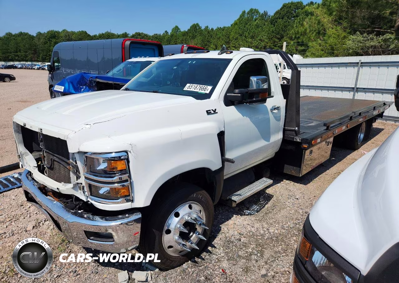 2019 International Cv515