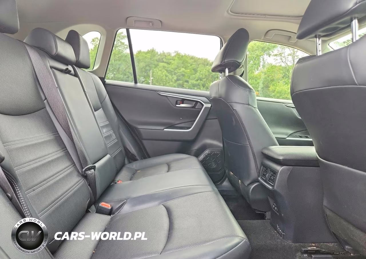 2020 Toyota Rav4 Limited VIN:JTMDWRFV8LD536943 - 11