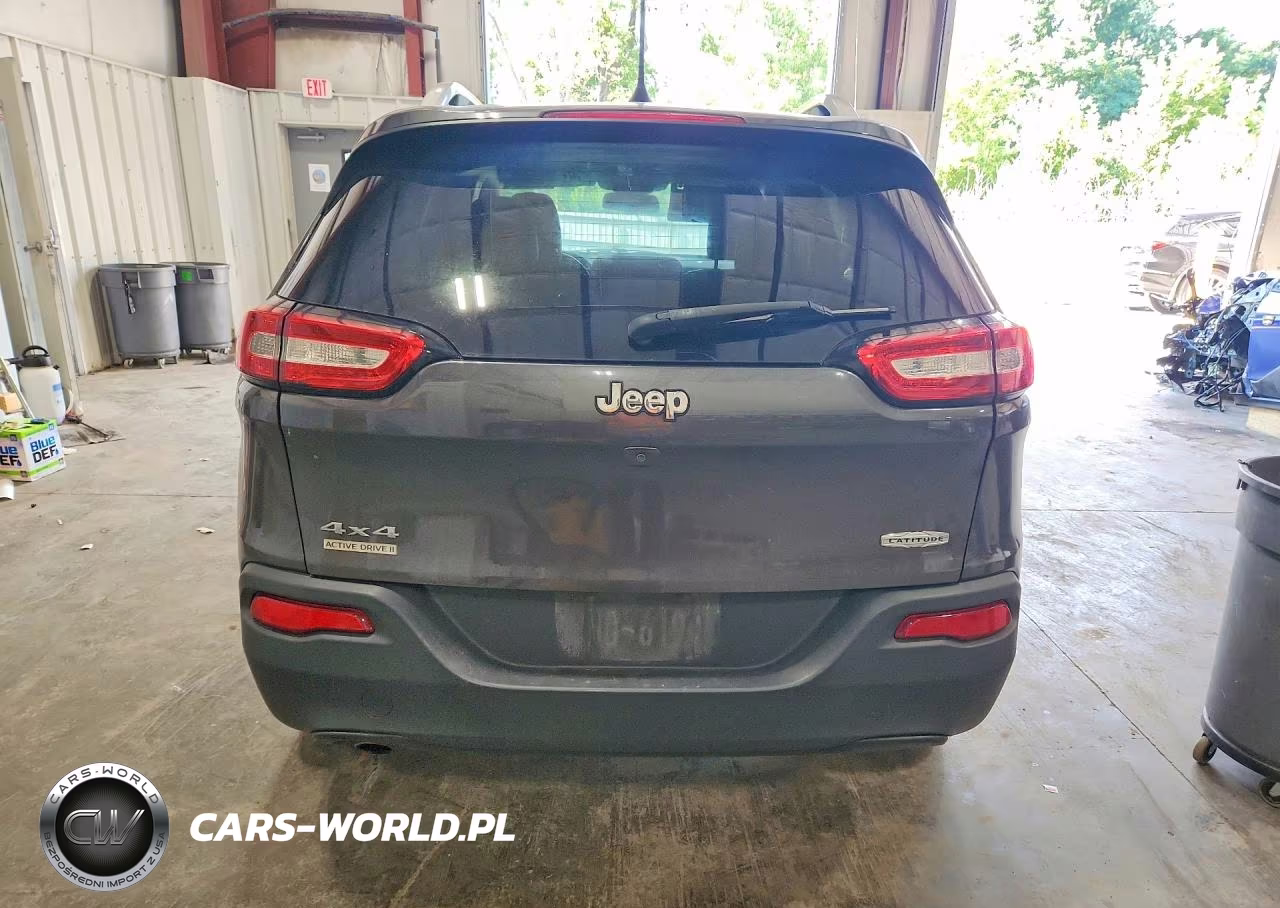 2018 Jeep Cherokee Latitude Plus VIN:1C4PJMLB3JD512877 - 6