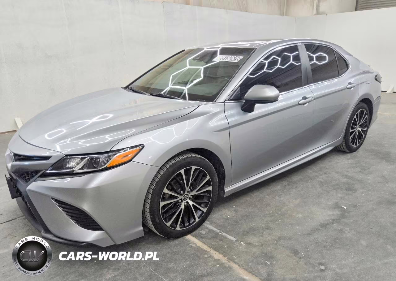 2018 Toyota Camry Se VIN:JTNB11HK2J3030646 - 1
