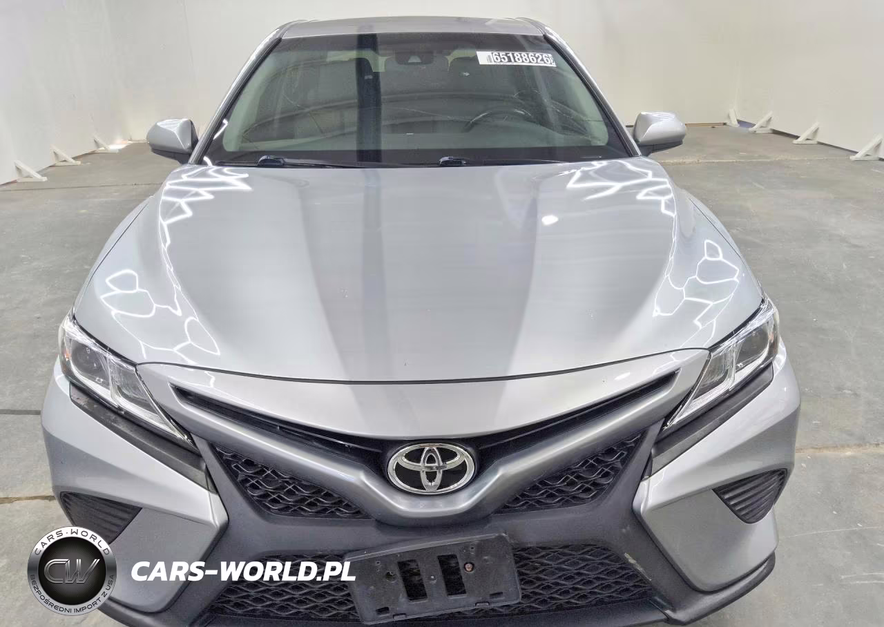2018 Toyota Camry Se VIN:JTNB11HK2J3030646 - 5