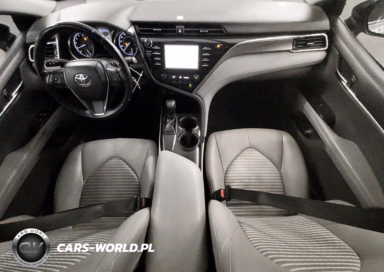 2018 Toyota Camry Se VIN:JTNB11HK2J3030646 - 8