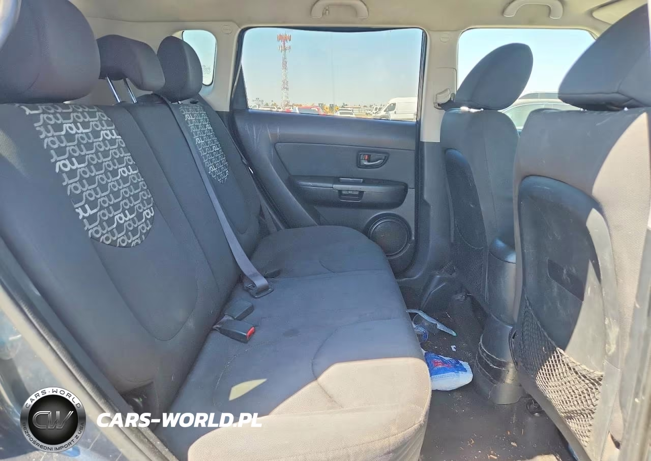 2011 Kia Soul + VIN:KNDJT2A20B7271366 - 10