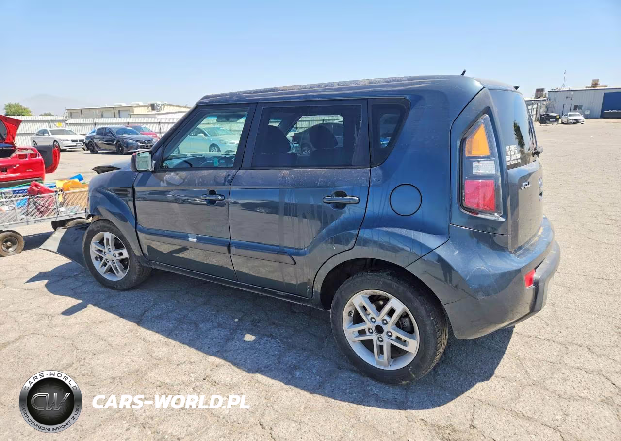2011 Kia Soul + VIN:KNDJT2A20B7271366 - 2