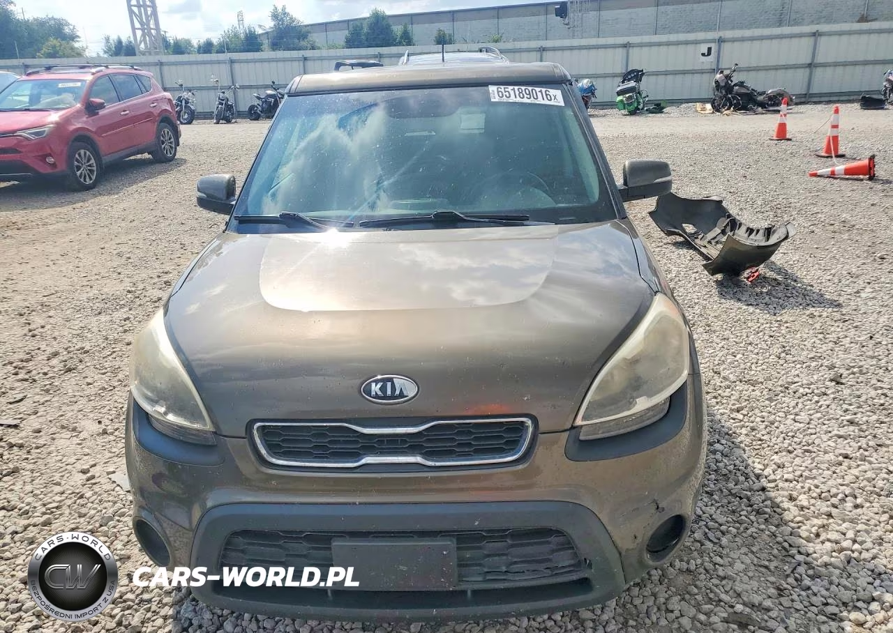 2012 Kia Soul + VIN:KNDJT2A67C7385420 - 5