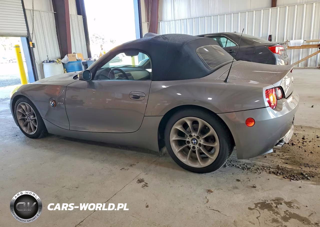 2003 BMW Z4 2.5 VIN:4USBT33403LS42185 - 2
