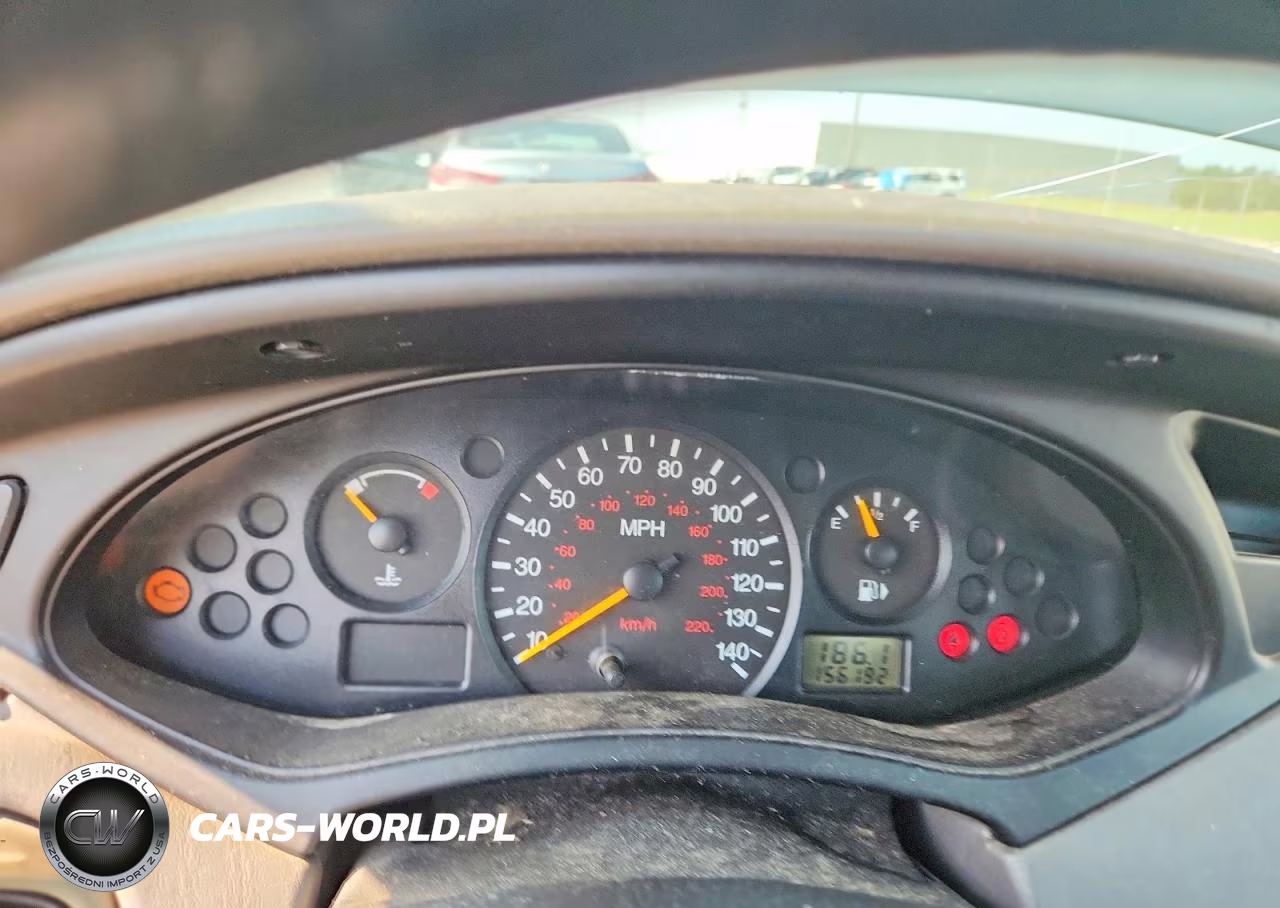 2004 Ford Focus Se Comfort VIN:1FAFP34374W132841 - 9