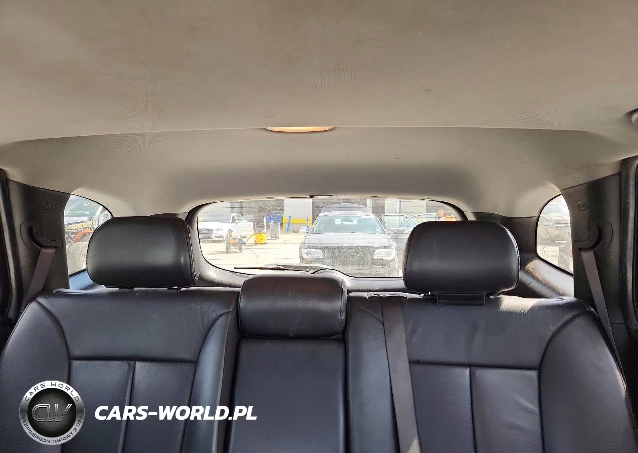 2012 Hyundai Santa Fe Limited VIN:5XYZK4AG2CG118439 - 10