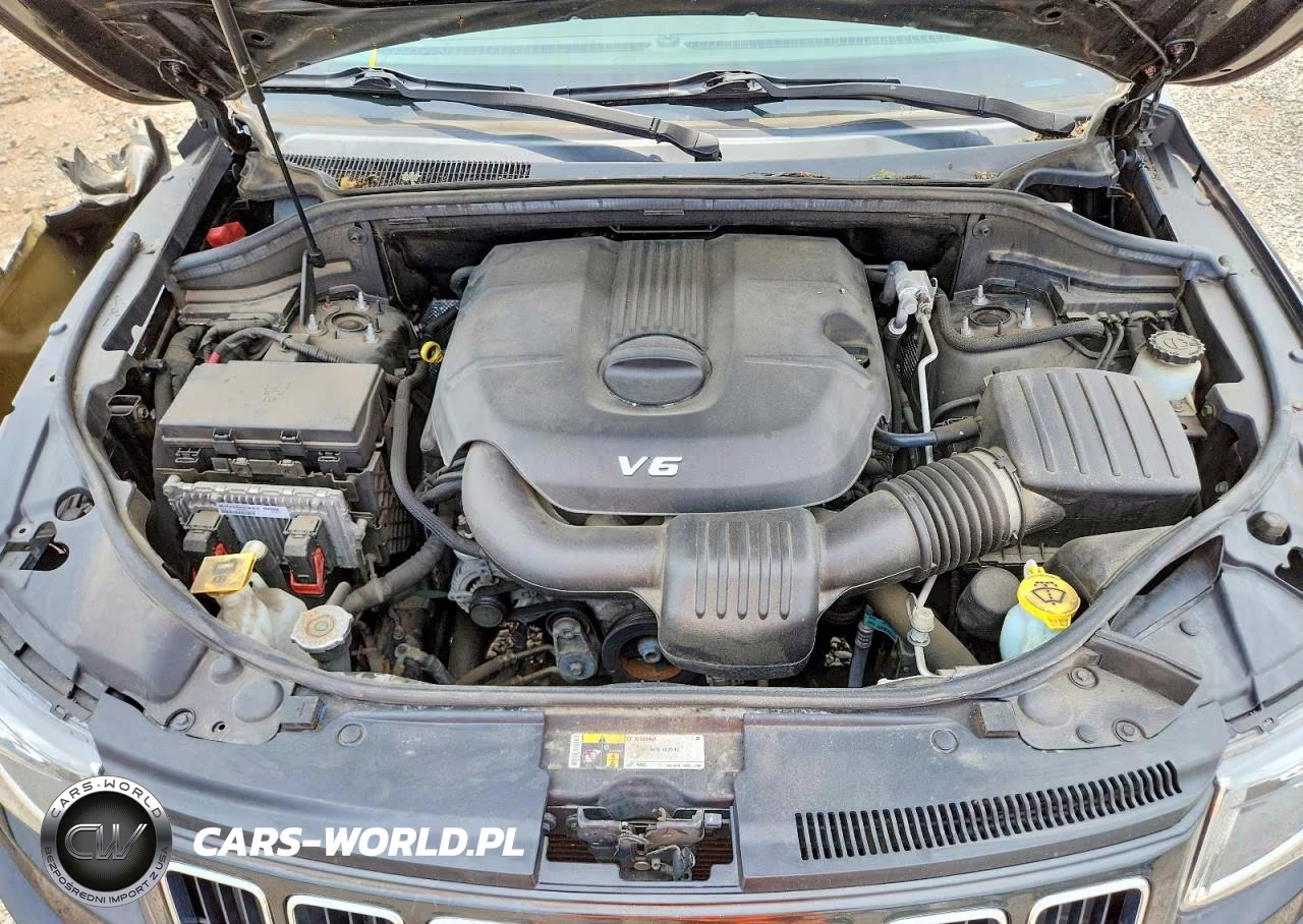 2015 Jeep Grand Cherokee Laredo VIN:1C4RJFAGXFC226363 - 12