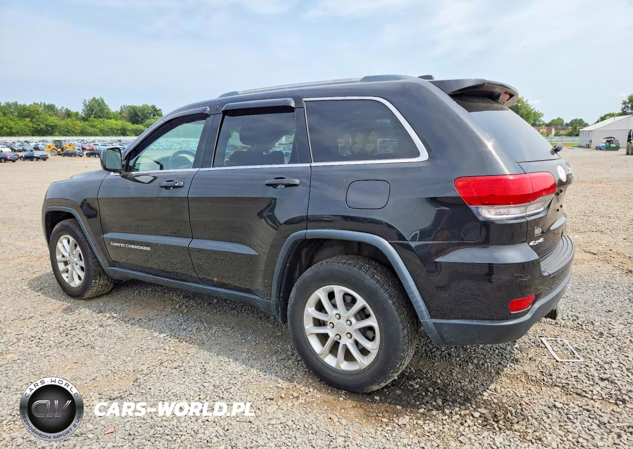 2015 Jeep Grand Cherokee Laredo VIN:1C4RJFAGXFC226363 - 2