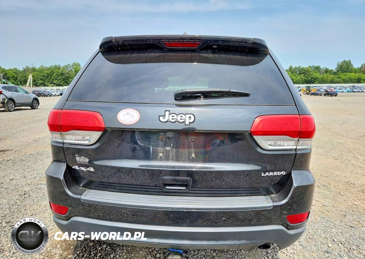2015 Jeep Grand Cherokee Laredo VIN:1C4RJFAGXFC226363 - 6