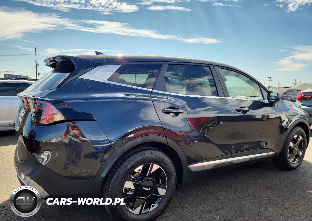 2026 Kia Sportage Lx VIN:5XYK23DF6TG409704 - 3